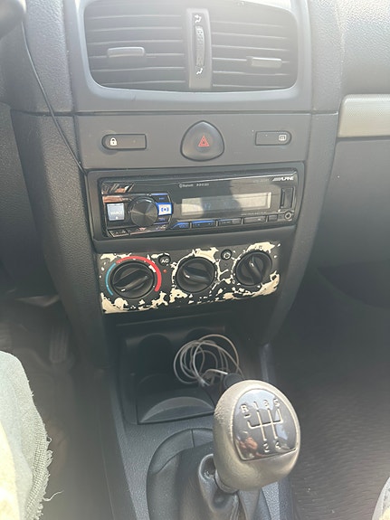 Renault Clio 4 of 5
