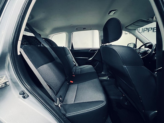 Subaru Forester 14 of 23