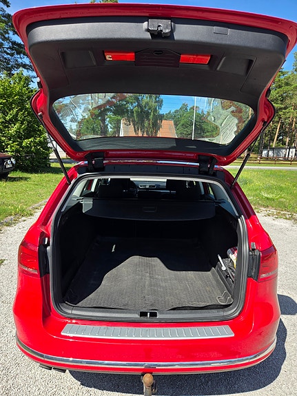 Volkswagen Passat 8 of 10