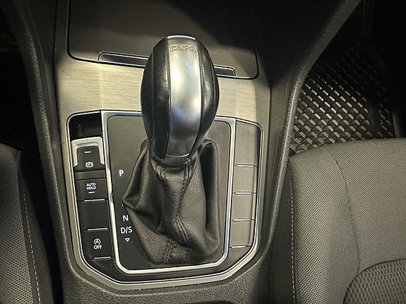 Volkswagen Golf I 15 of 18