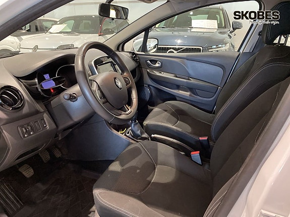 Renault Clio 7 of 16