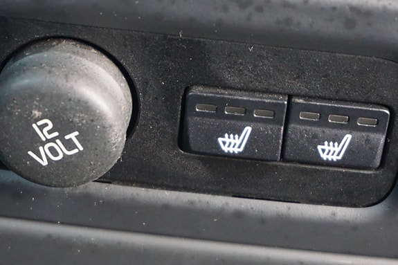 Volvo V70 8 of 25