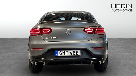 Mercedes-Benz GLC300 e 4 of 24