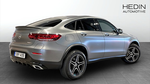 Mercedes-Benz GLC300 e 2 of 24