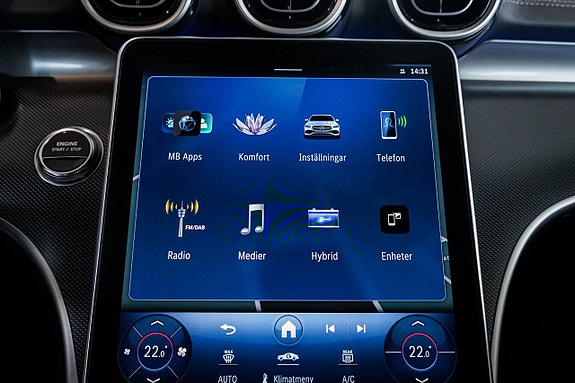 Mercedes-Benz C300 15 of 27
