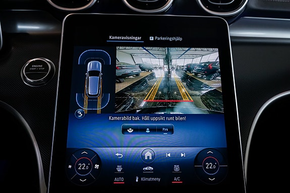 Mercedes-Benz C300 18 of 27