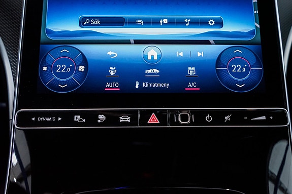 Mercedes-Benz C300 13 of 27