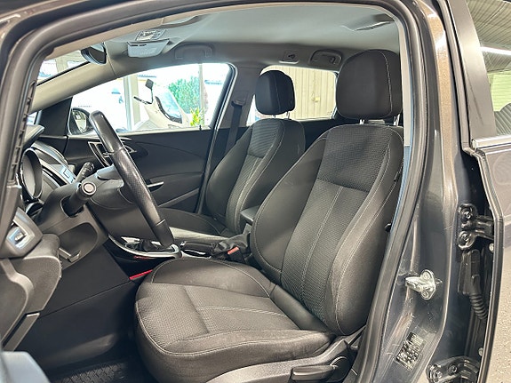 Opel Astra 19 of 27