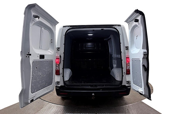 Maxus e-Deliver 3 9 of 28