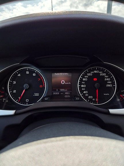 Audi A4 6 of 6