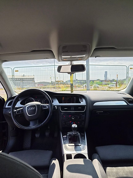Audi A4 5 of 6