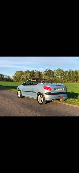 Peugeot 206 CC 2 of 2