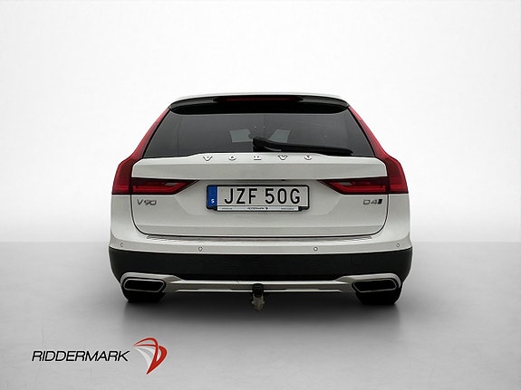 Volvo V90 Cross Country 6 of 30