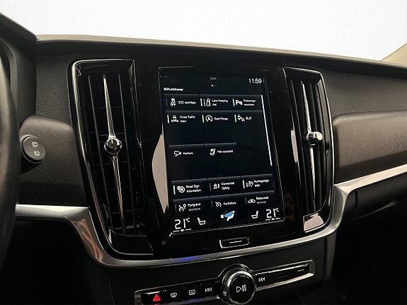 Volvo V90 Cross Country 20 of 30