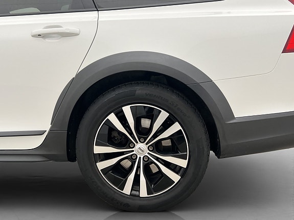 Volvo V90 Cross Country 29 of 30