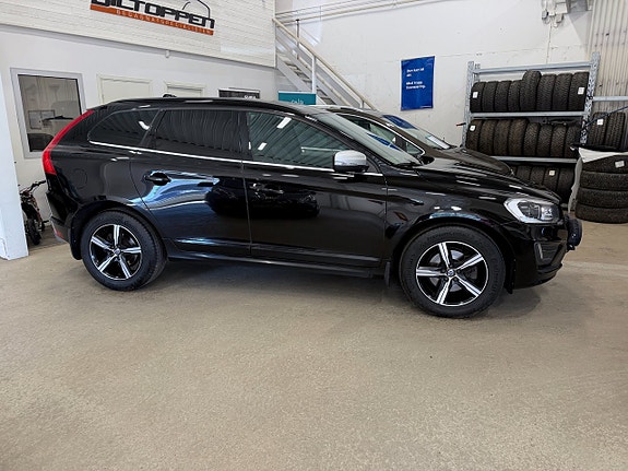 Volvo XC60 9 of 13