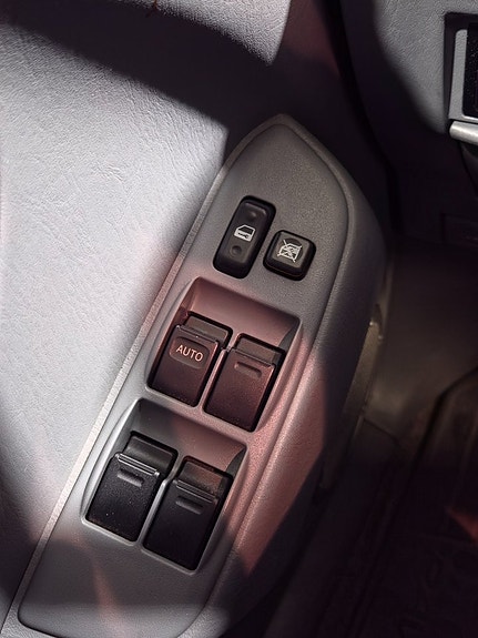 Toyota RAV4 13 of 16