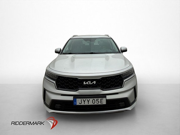 Kia Sorento 2 of 30