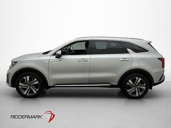 Kia Sorento 5 of 30