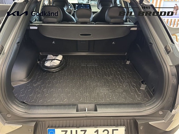 Kia EV6 14 of 14
