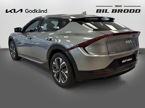 Kia EV6 5 of 14