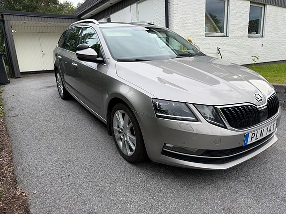 Skoda Octavia 6 of 10