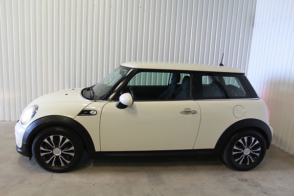 MINI One 2 of 20