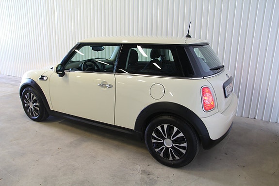 MINI One 3 of 20