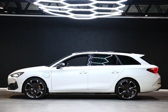 Cupra Leon 6 of 30