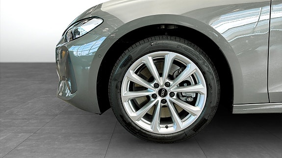 Audi A5 6 of 13