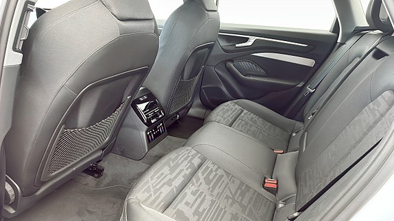 Audi A6 12 of 13