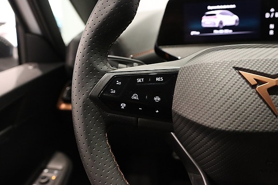 Cupra Born 11 of 18