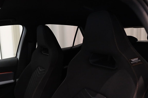 Cupra Born 18 of 18