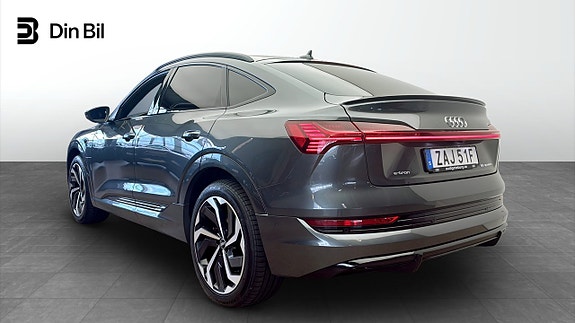 Audi e-tron Sportback 3 of 13