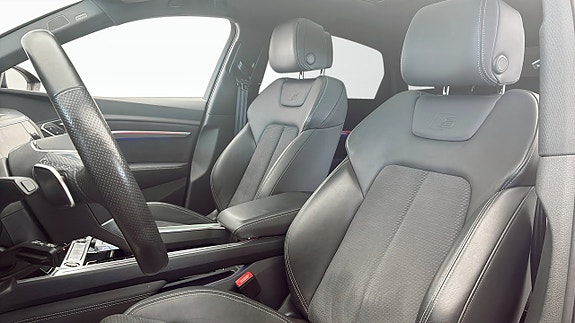 Audi e-tron Sportback 8 of 13