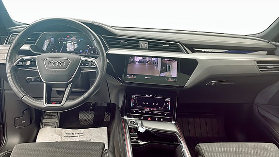 Audi e-tron Sportback 11 of 13