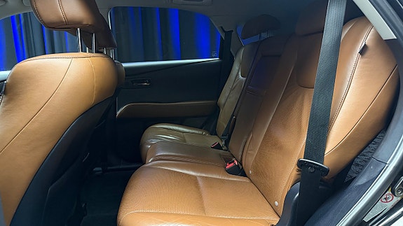 Lexus RX450h 15 of 30