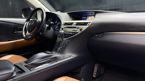 Lexus RX450h 19 of 30