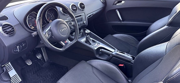 Audi TT 5 of 8