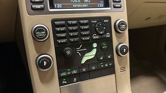 Volvo S80 21 of 26