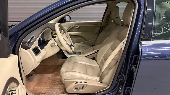 Volvo S80 10 of 26