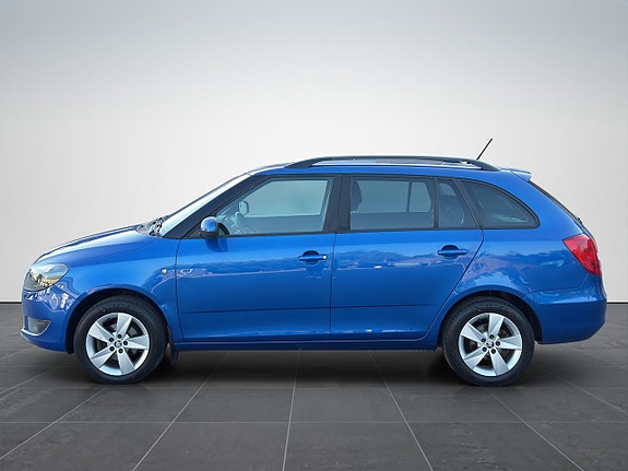 Skoda Fabia 2 of 12