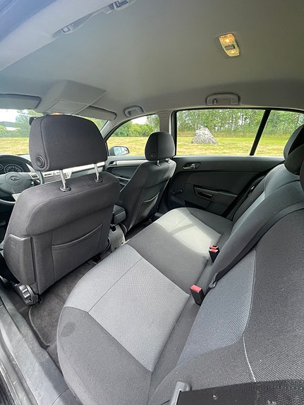 Opel Astra 5 of 11