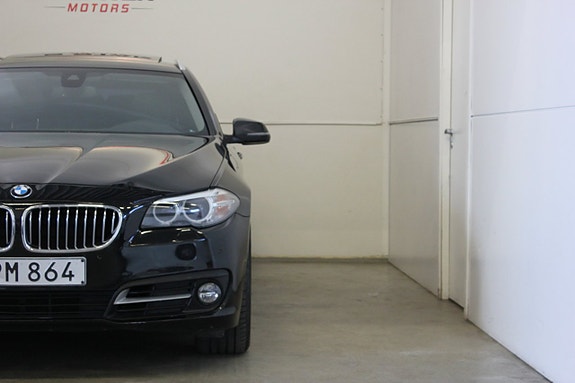 BMW 520d 4 of 28