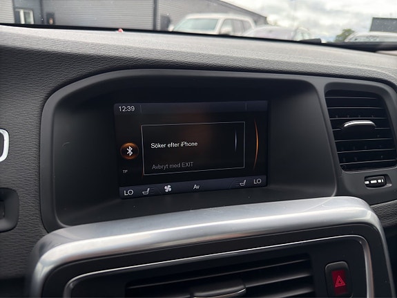 Volvo V60 17 of 17