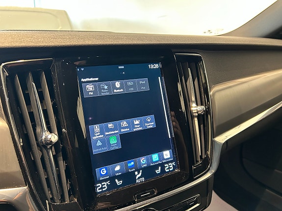 Volvo V90 15 of 18
