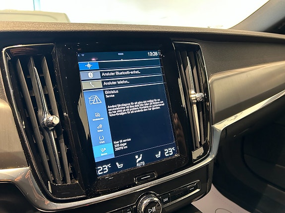 Volvo V90 14 of 18