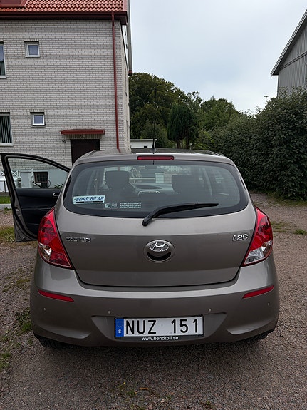 Hyundai i20 4 of 14