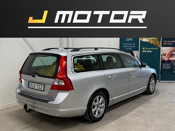 Volvo V70 6 of 14