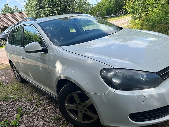 Volkswagen Golf VI 3 of 5